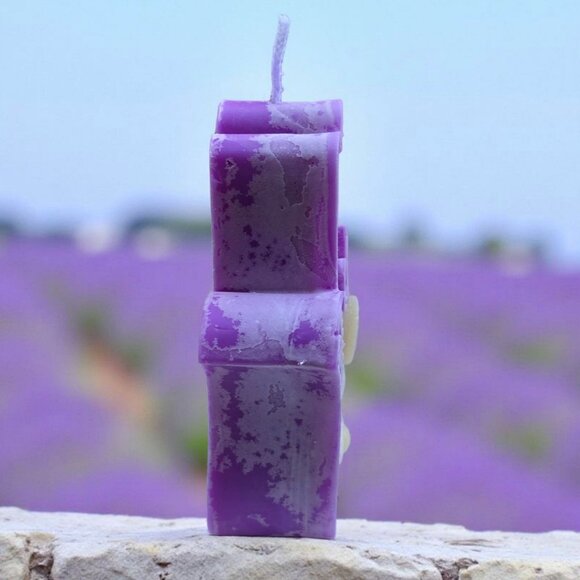 Handmade ✦ Hamsa Hand Candle ✦ Vanilla Brandy Soy Wax Purple Lotus Eye Design - Picture 3 of 8